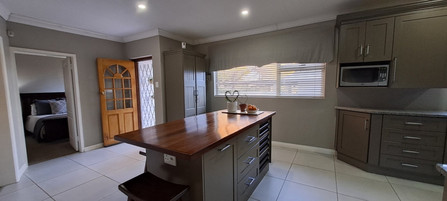 4 Bedroom Property for Sale in Panorama Free State